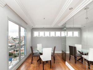 Image 37 - 923257