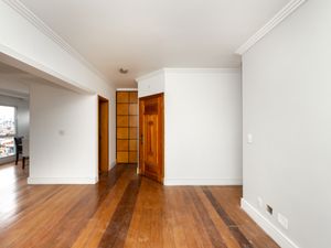 Image 34 - 923257