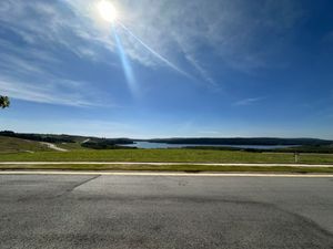 Image 5 - 923260