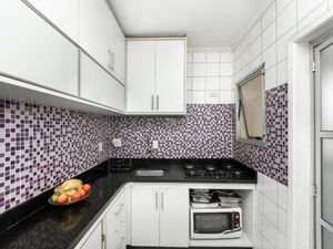 Image 11 - 923267