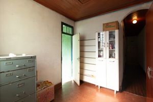 Image 10 - 923292