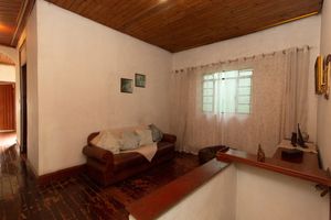 Image 1 - 923292