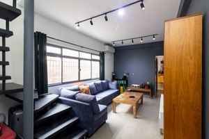 Image 1 - 923293