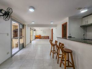 Image 31 - 923302