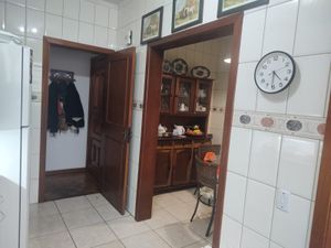 Image 5 - 923307