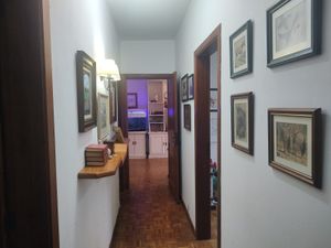 Image 3 - 923307