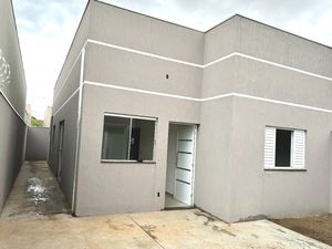 Image 39 - 923311