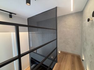Image 5 - 923338