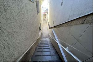 Image 21 - 923340