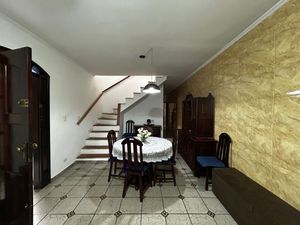 Image 3 - 923341