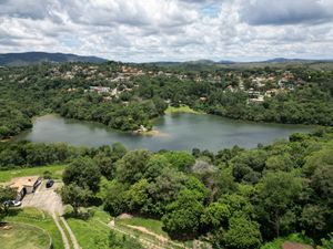 Image 16 - 923342