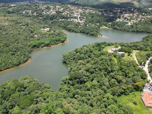 Image 15 - 923342