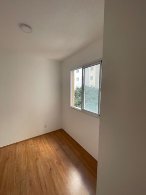 Image 28 - 923361