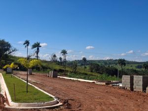 Image 10 - 923373