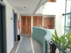 Image 3 - 923378