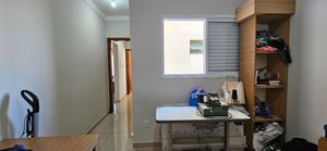 Image 13 - 923385