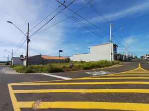 Image 9 - 923405