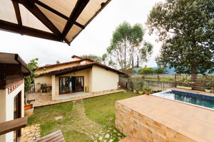 Image 35 - 923430