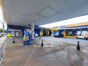Image 7 - 923432