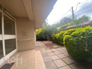 Image 20 - 923443