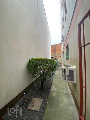 Image 15 - 923443