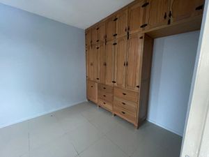 Image 3 - 923446