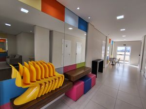 Image 13 - 923447