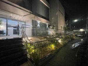 Image 32 - 923451