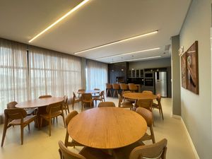 Image 21 - 923451