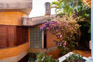 Image 9 - 923454