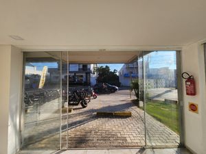Image 20 - 923461
