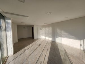 Image 19 - 923461