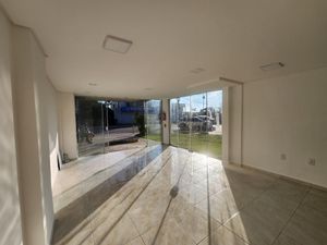 Image 7 - 923461