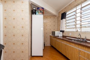 Image 3 - 923462
