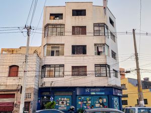 Image 2 - 923462