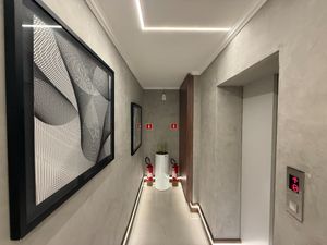 Image 6 - 923465