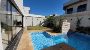 Image 8 - 923467