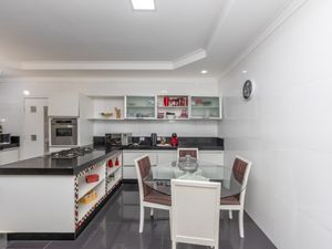 Image 33 - 923469