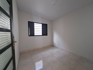 Image 32 - 923470