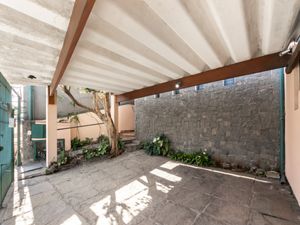 Image 39 - 923472