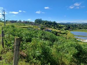 Image 1 - 923483