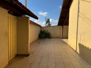Image 6 - 923488