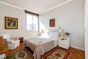 Image 34 - 923491