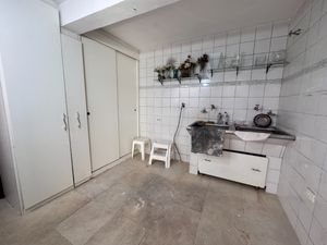 Image 34 - 923494
