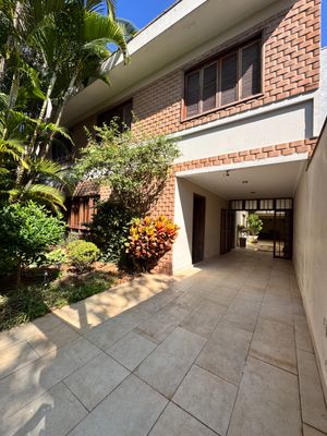 Image 30 - 923494