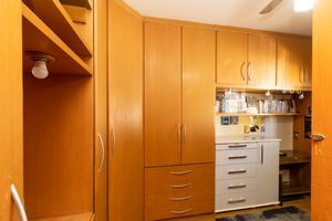 Image 15 - 923498