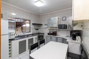 Image 6 - 923498