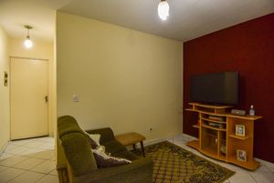 Image 19 - 923502
