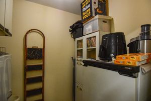 Image 34 - 923502