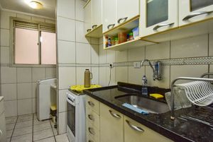 Image 29 - 923502